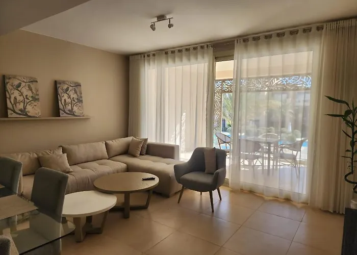 Elgouna - Mangroovy 2br - Pool & Sea View 公寓 洪加達