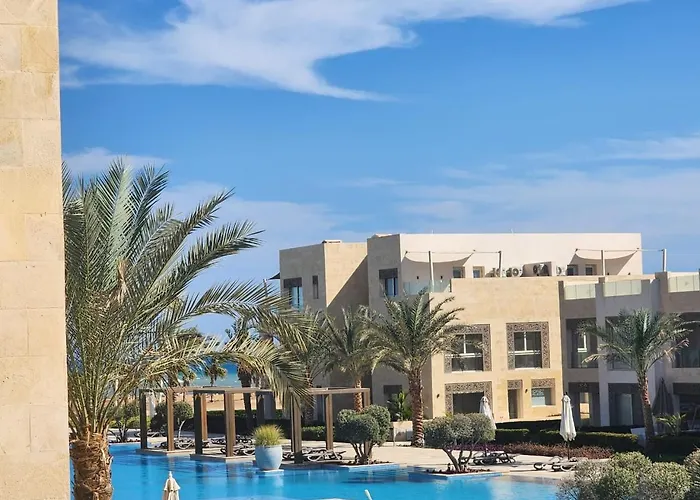 Elgouna - Mangroovy 2br - Pool & Sea View * 洪加達
